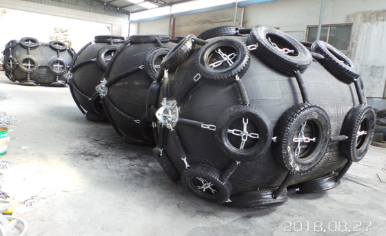 Ban Pesawat Floating Fender Yokohama Rantai ban Karet Alam Pneumatik Bersih