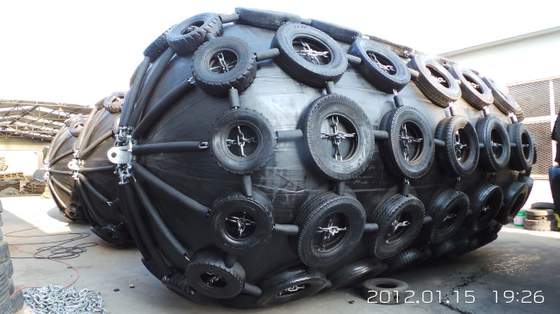3.3m 6.5m Karet Tiup Fender Net Type Yokohama Docking Marine