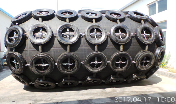 50kPa Ship Rubber Fender ISO 17357 Boat Docking Yokohama Floating Fender
