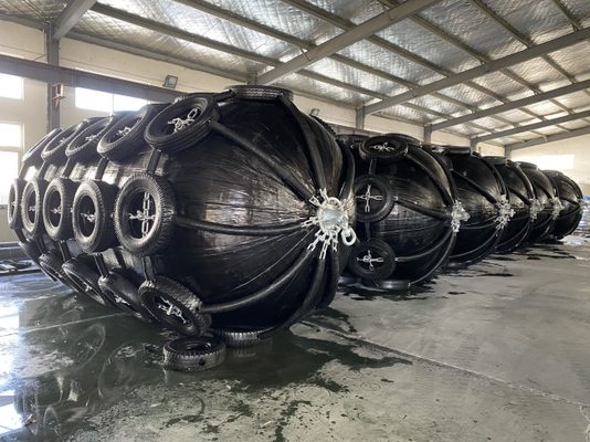 Perlindungan Kapal Docking Yokohama Tipe Fender Karet Inflatable