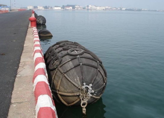 Marine Rubber Sling Fender Ship BV Bersertifikat Yokohama Floating Fender