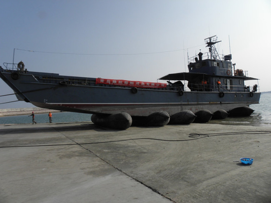 Tongkang Docking Karet Karet Airbag Marine Lifting Pneumatic Airbag