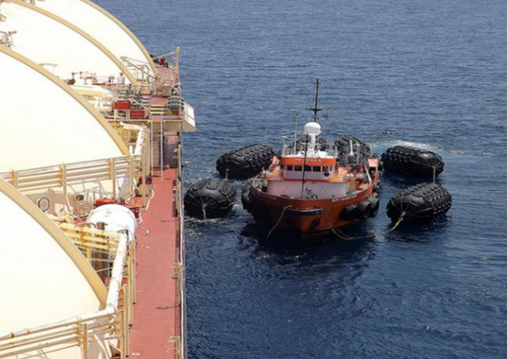 Docking Boat Offshore Pneumatic Rubber Fender Tipe Yokohama