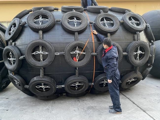 Perlindungan Kapal Docking Yokohama Tipe Fender Karet Inflatable